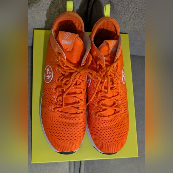 Zumba Air Funk Shoes - Picture 1 of 4